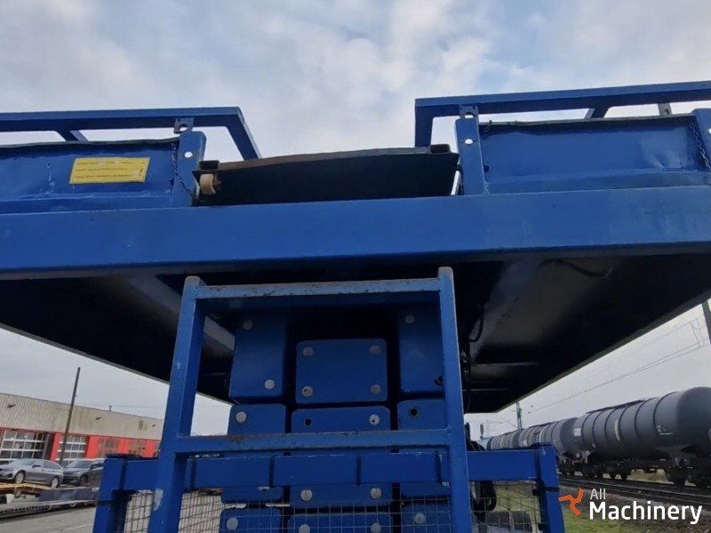 HOLLAND LIFT HL-220 D25 Scissor lifts (2009 year) #8288