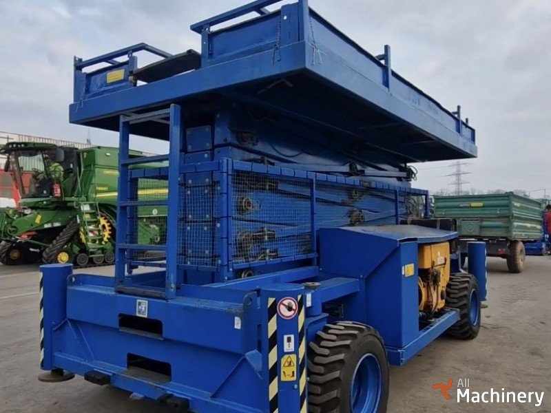HOLLAND LIFT HL-220 D25 Scissor lifts (2009 year) #8288