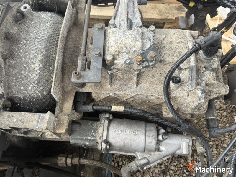 DAF 1307050344 Truck engines (2009 year) #8342