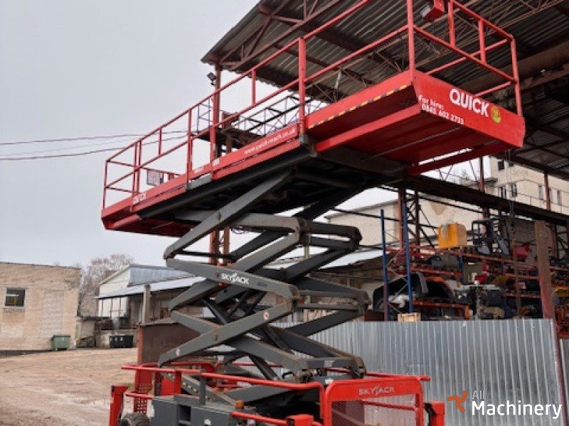 SKYJACK SJ9241 Scissor lifts (2015 year) #8345