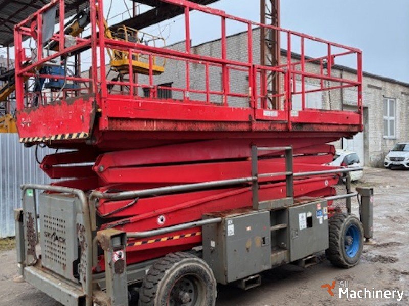 SKYJACK SJ9250 Scissor lifts (2013 year) #8346