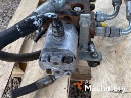 OTHER Poclain Hydraulics 7018110093 Working platform hydraulic parts (2014 year) #8991