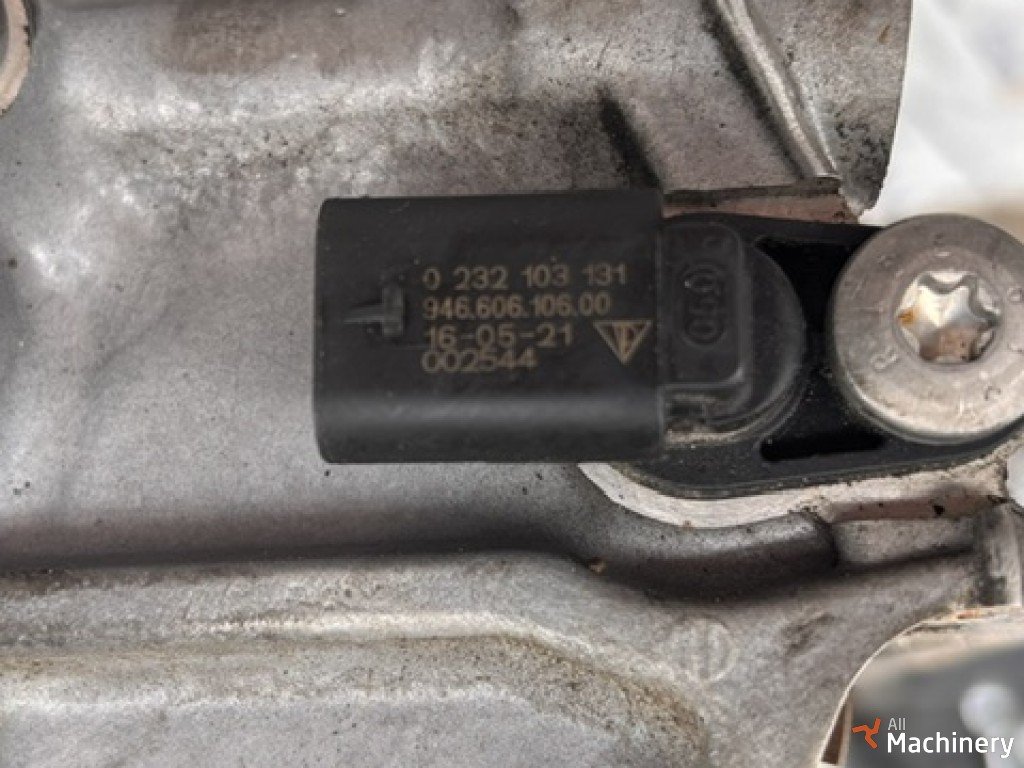 PORSCHE 94660610600 benzininiai varikliai dalimis #9137