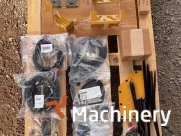 CATERPILLAR Trimble Earthworks CAT D5 Next Gen Dozer Base Install Kit Bulldozer & pipeline electrics (2022 year) #9234