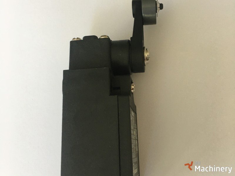 HAULOTTE Omron D4N-1A20  Working platform electrics #976